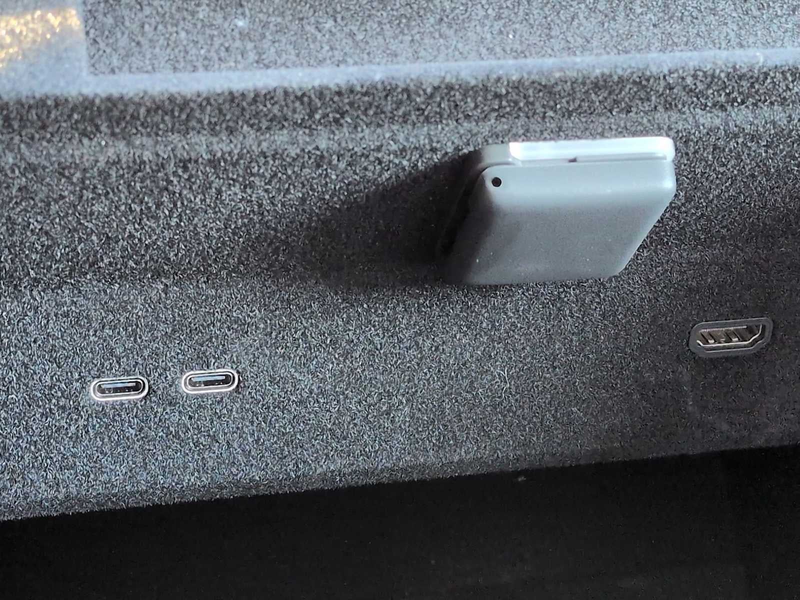 2025 Cadillac ESCALADE IQ Lujo 2