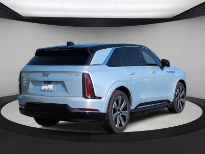 2025 Cadillac ESCALADE IQ Lujo 2