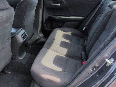 Honda Accord Hybrid de 4 puertas, berlina, 2015