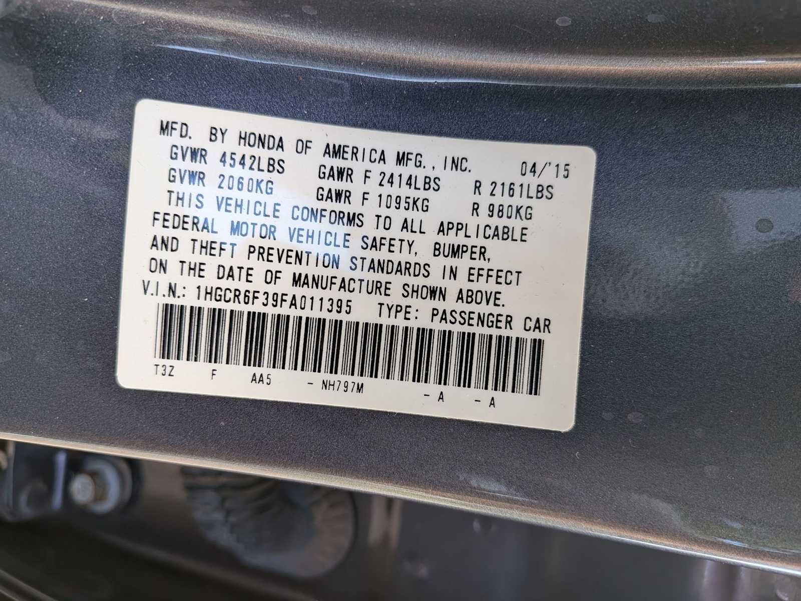 Honda Accord Hybrid de 4 puertas, berlina, 2015
