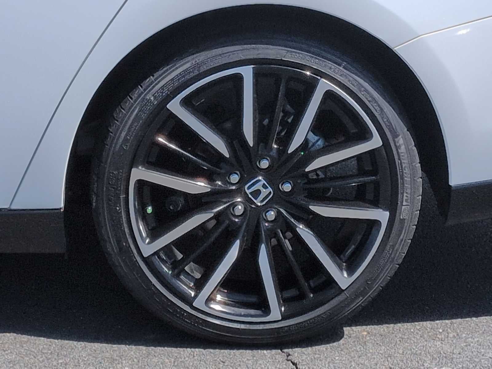 Honda Accord Hybrid Touring 2024