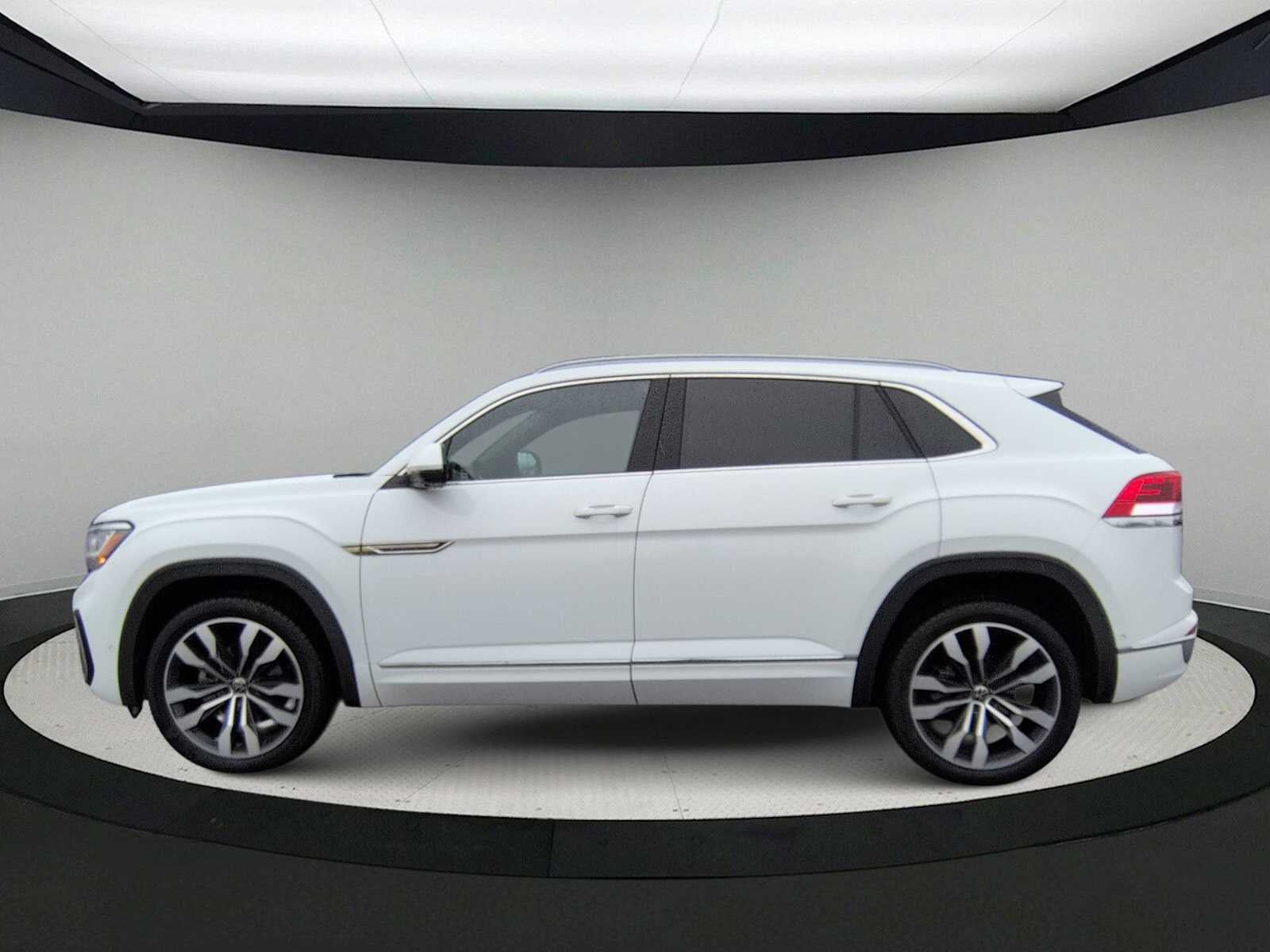 Volkswagen Atlas Cross Sport 3.6L V6 SEL Premium R-Line 2021