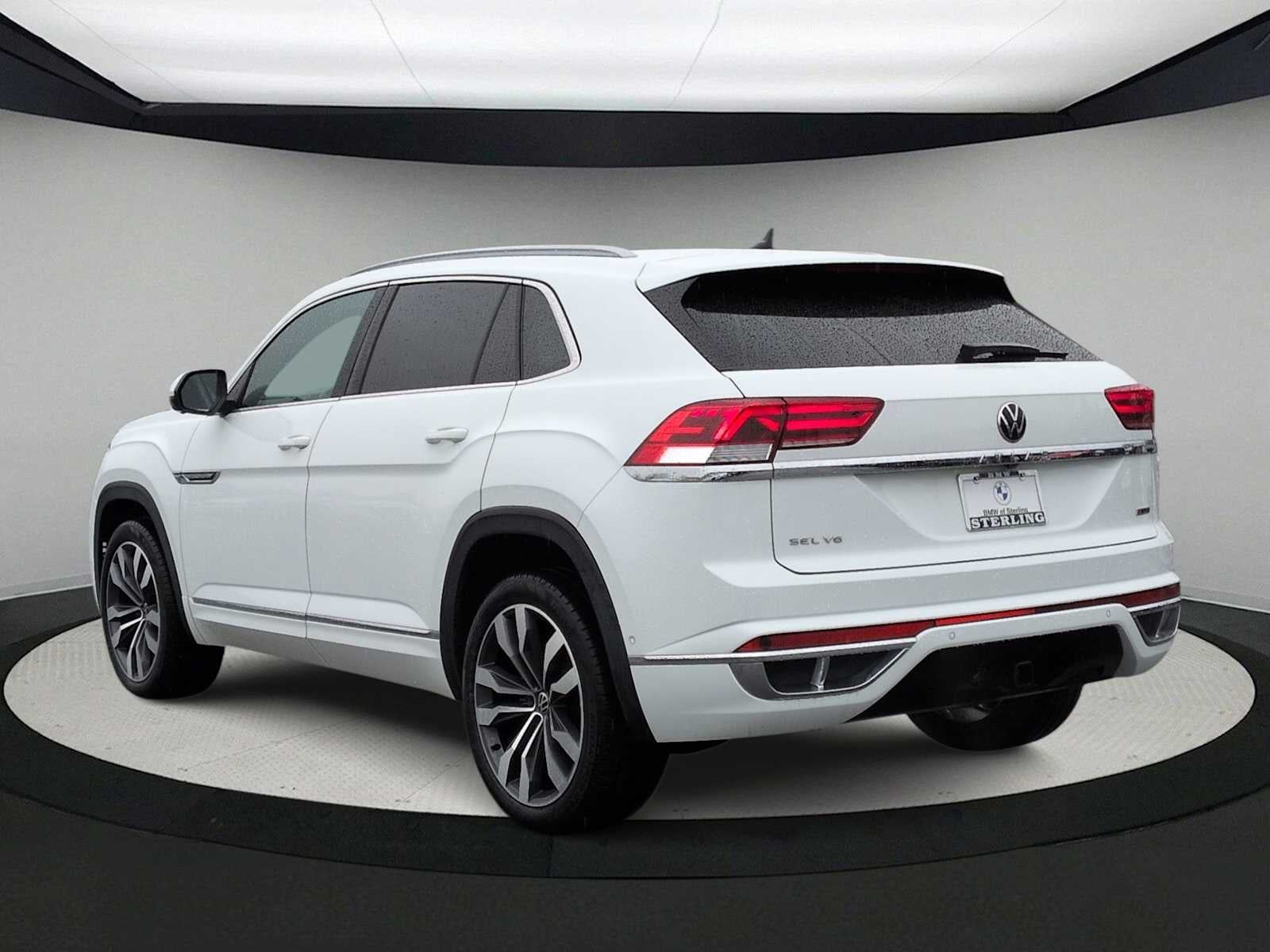 Volkswagen Atlas Cross Sport 3.6L V6 SEL Premium R-Line 2021