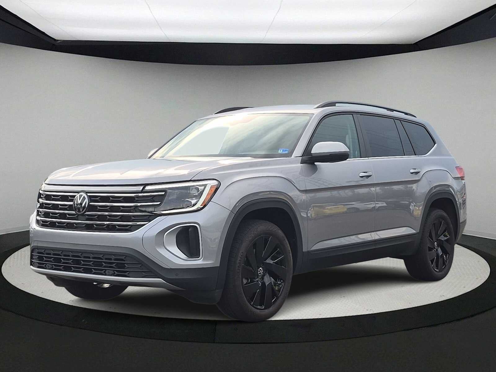 Volkswagen Atlas 2.0T SE con paquete Technology de 2024