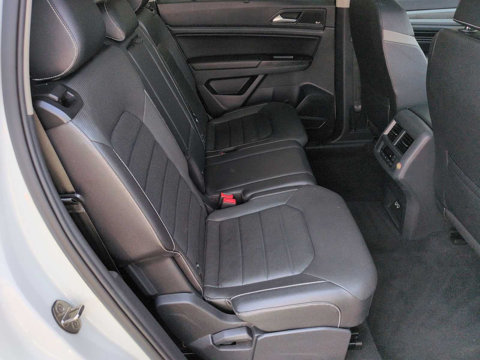 2021 Volkswagen Atlas 3.6L V6 SEL Premium