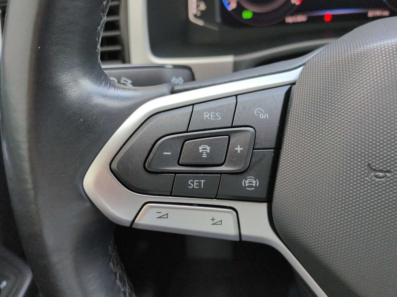 2021 Volkswagen Atlas 3.6L V6 SEL Premium