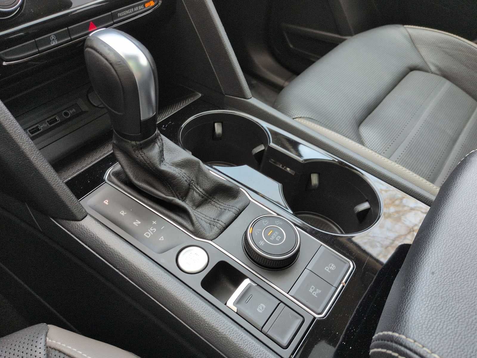 2021 Volkswagen Atlas 3.6L V6 SEL Premium