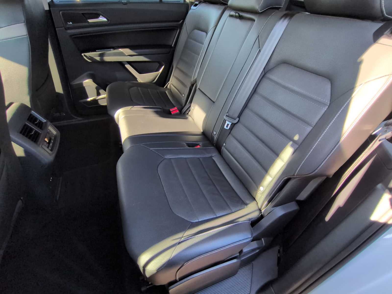 2021 Volkswagen Atlas 3.6L V6 SEL Premium