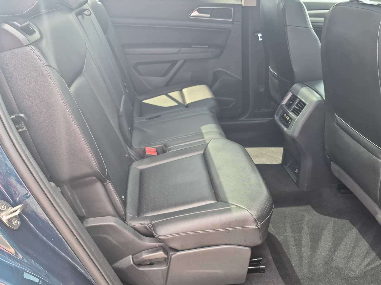 Volkswagen Atlas 3,6 L V6 SE con paquete Technology de 2019