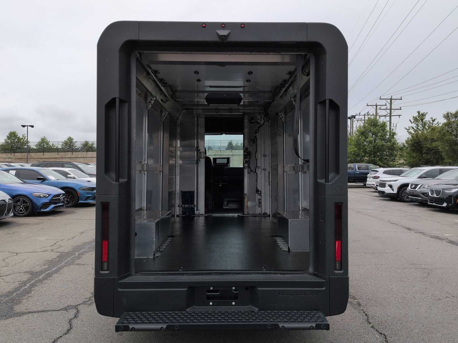 2024 BrightDrop Zevo 600 eAWD 600