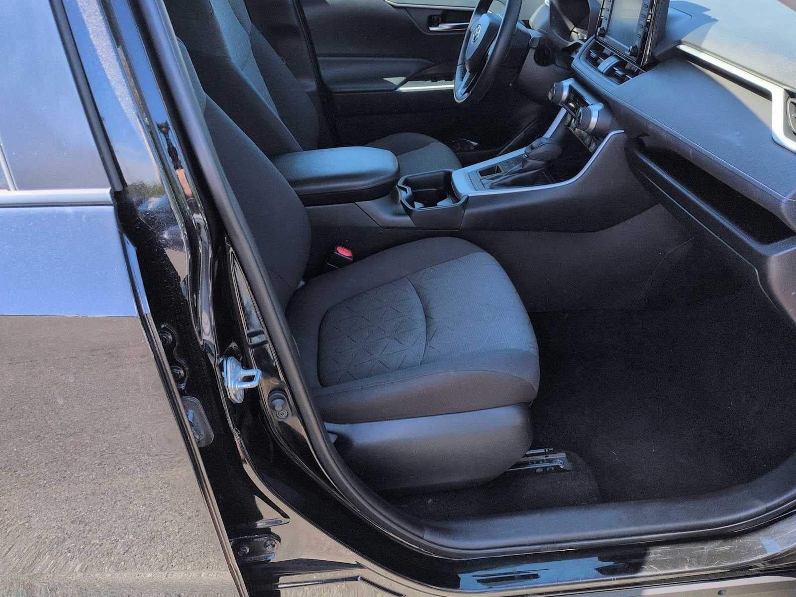 Toyota RAV4 XLE 2020