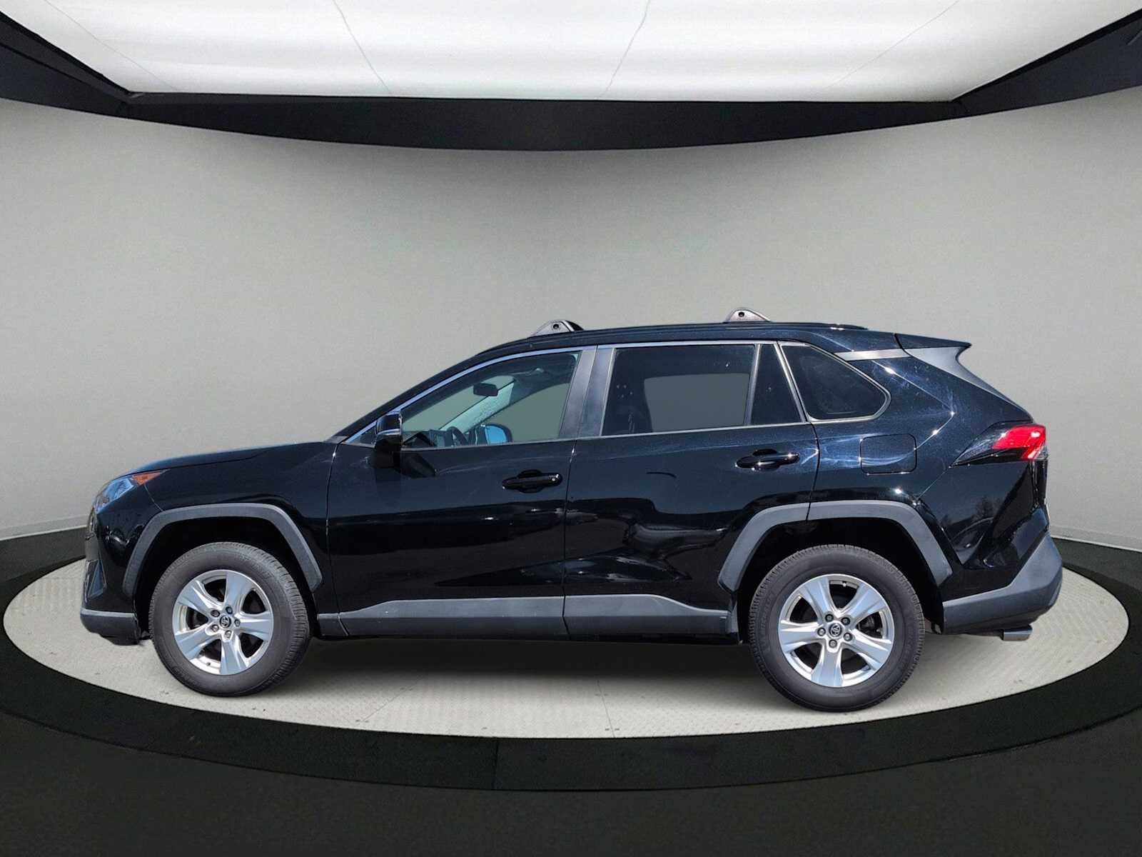 Toyota RAV4 XLE 2020