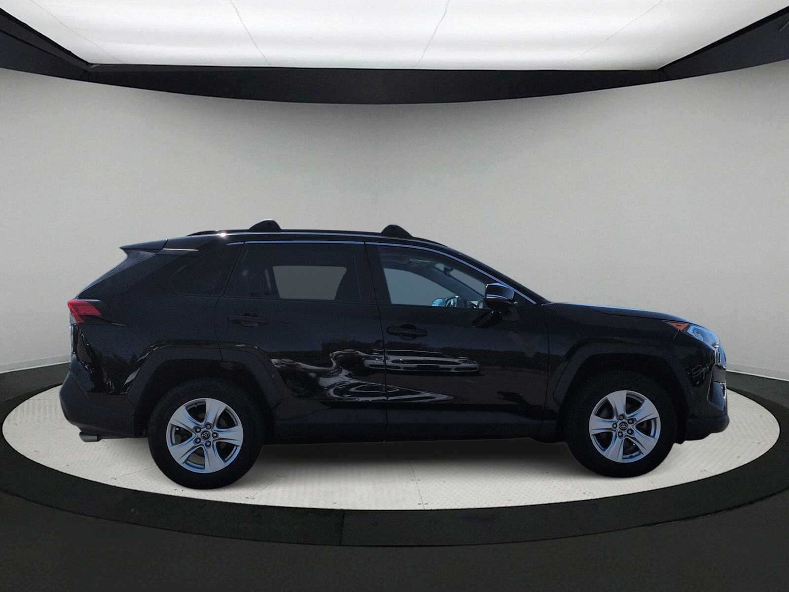 Toyota RAV4 XLE 2020