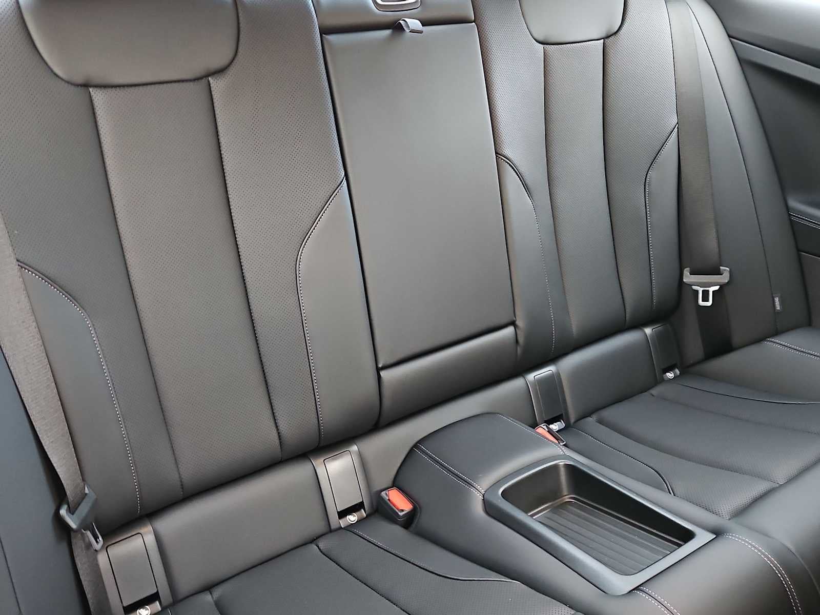 BMW Serie 2 230i xDrive 2026