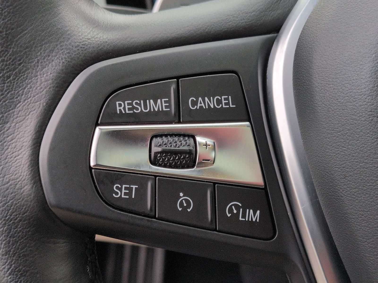 2021 BMW 330i xDrive 330i xDrive