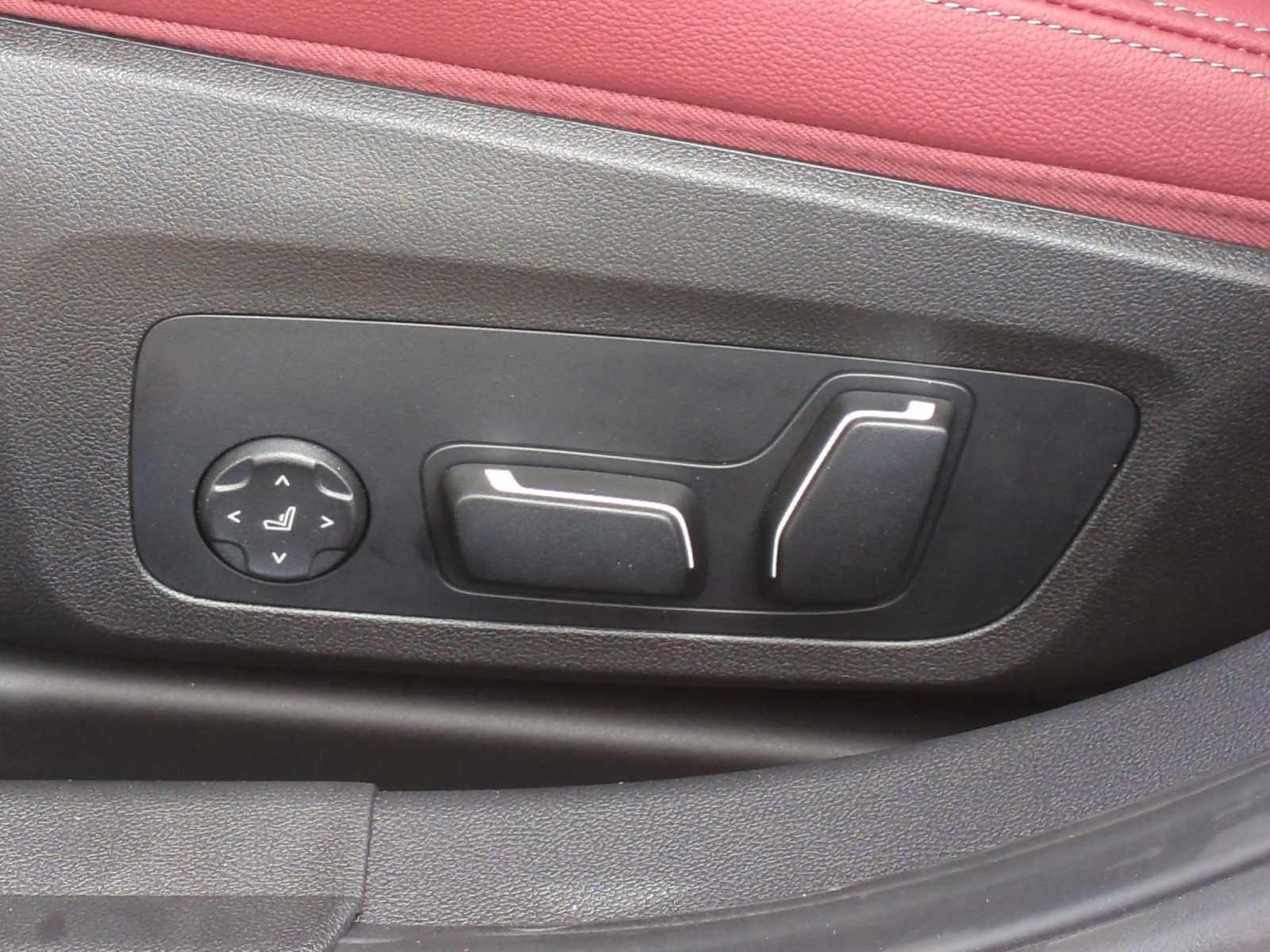 2025 BMW 330i 330i xDrive