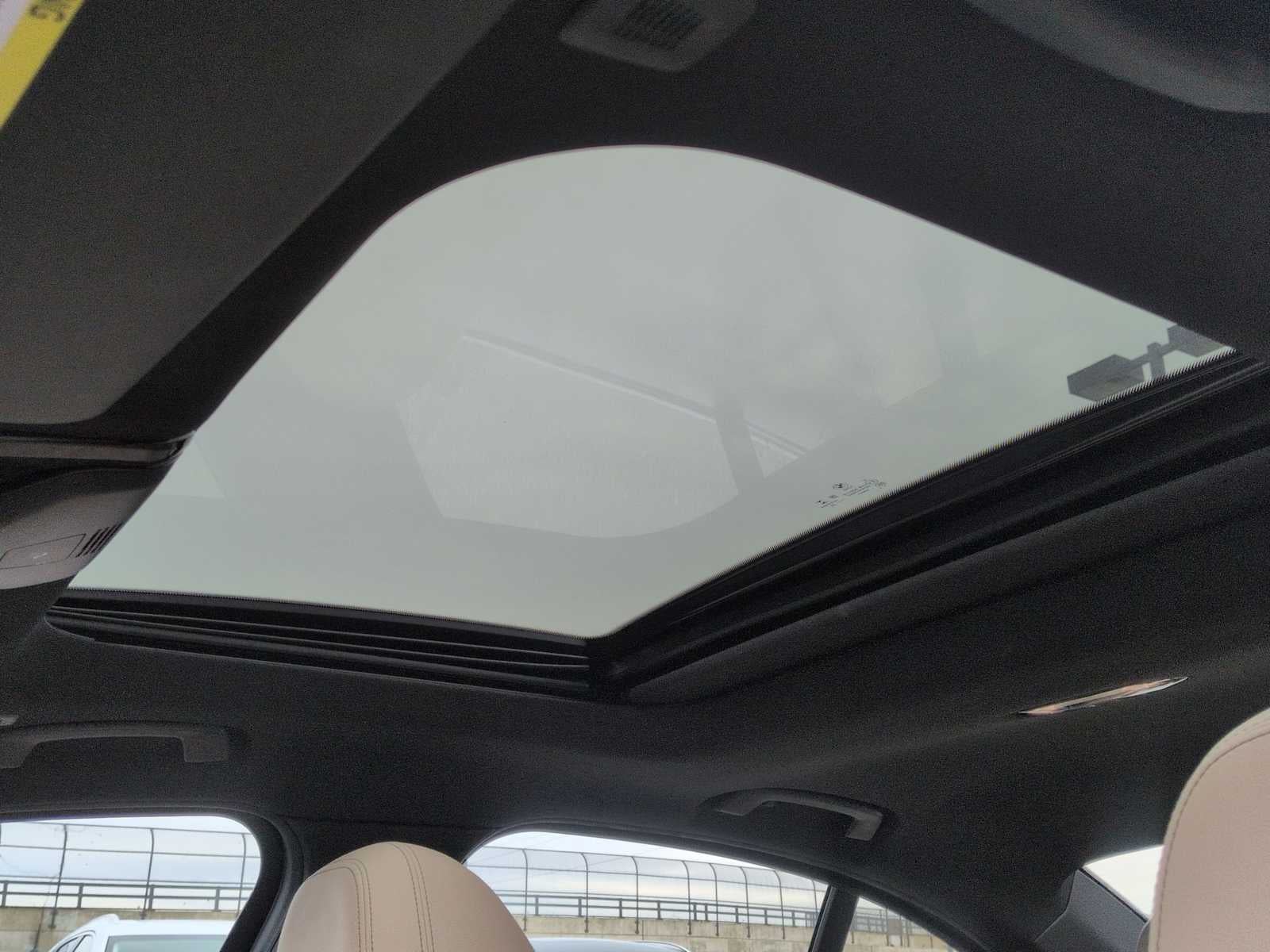 2023 BMW 330i xDrive 330i xDrive