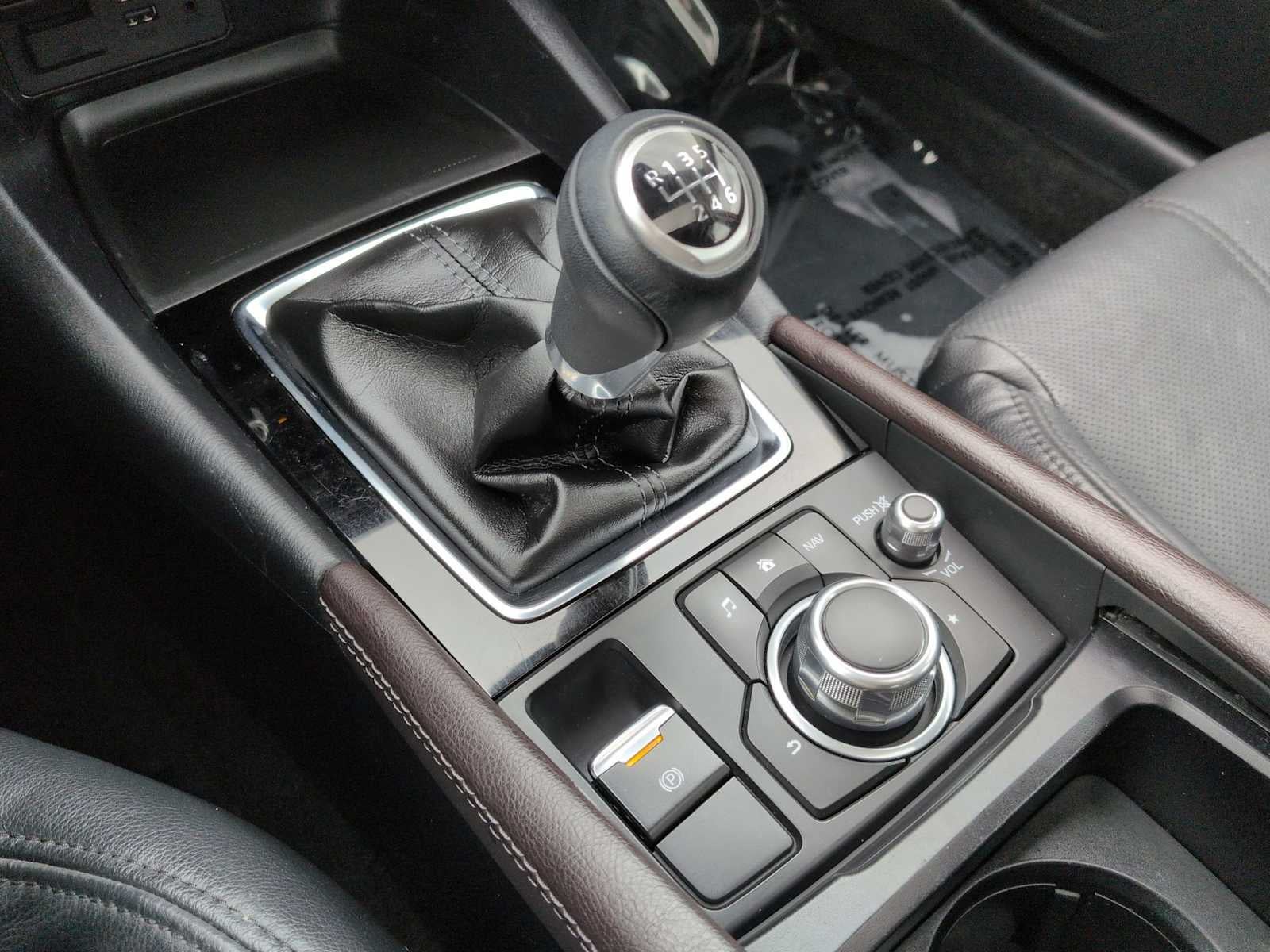 Mazda3 de 5 puertas Grand Touring de 2018