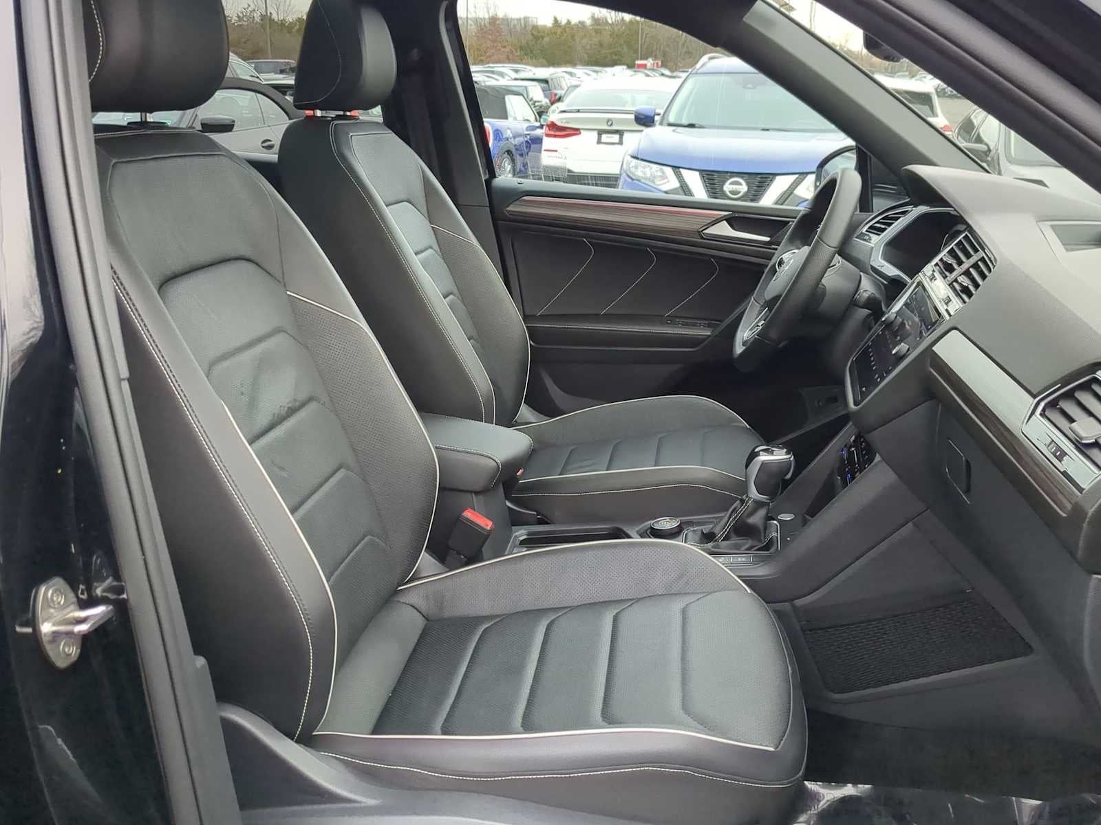 Volkswagen Tiguan SEL R-Line 2024