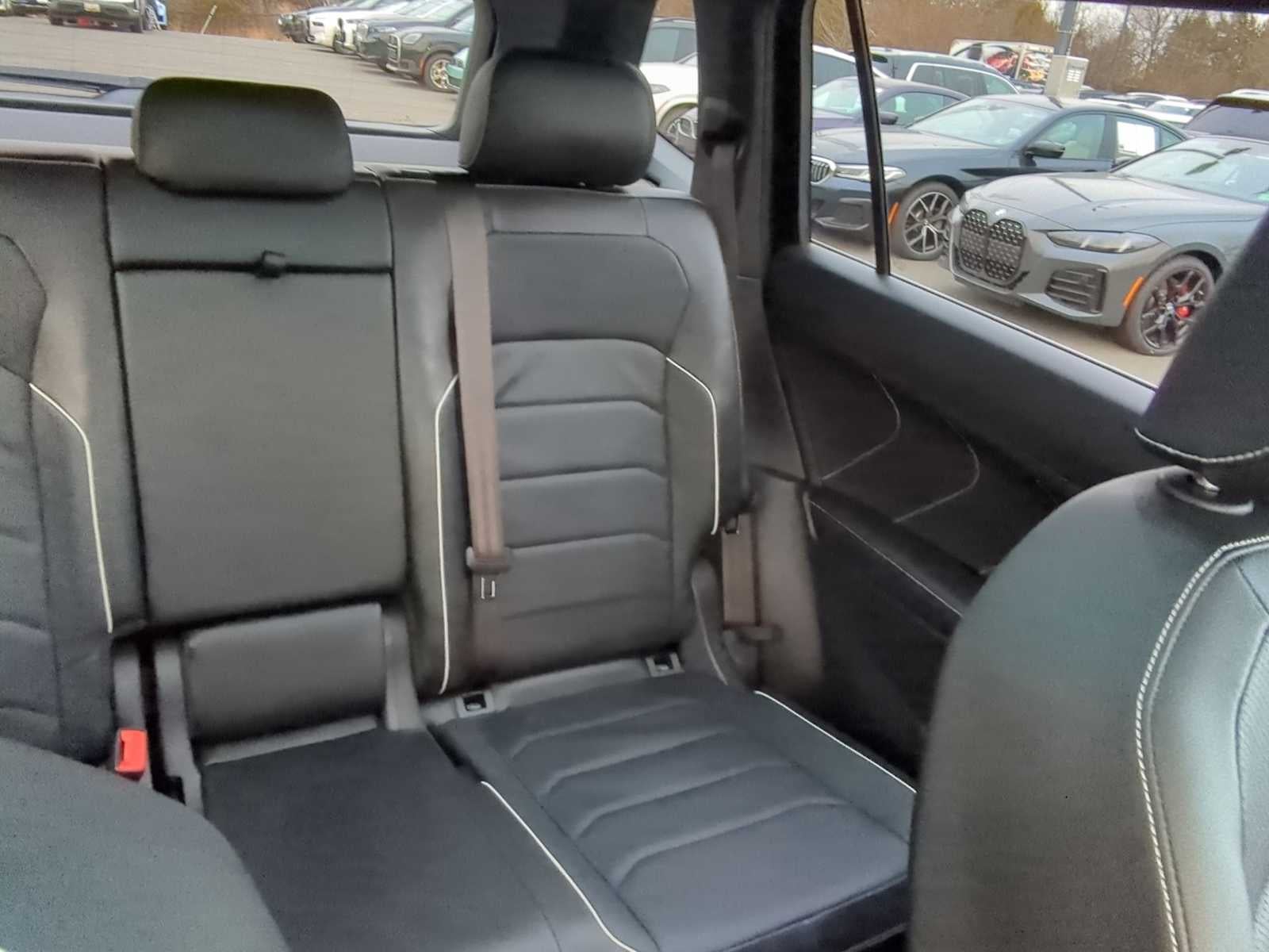 Volkswagen Tiguan SEL R-Line 2024