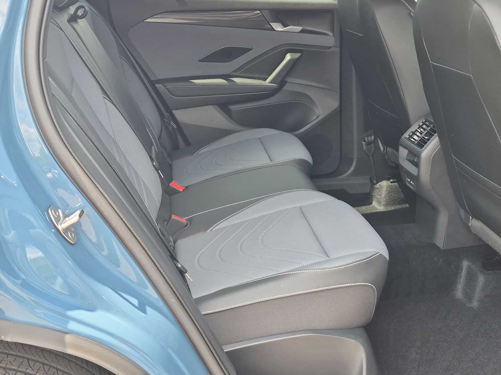 Volkswagen Tiguan SE R-Line Black 2025