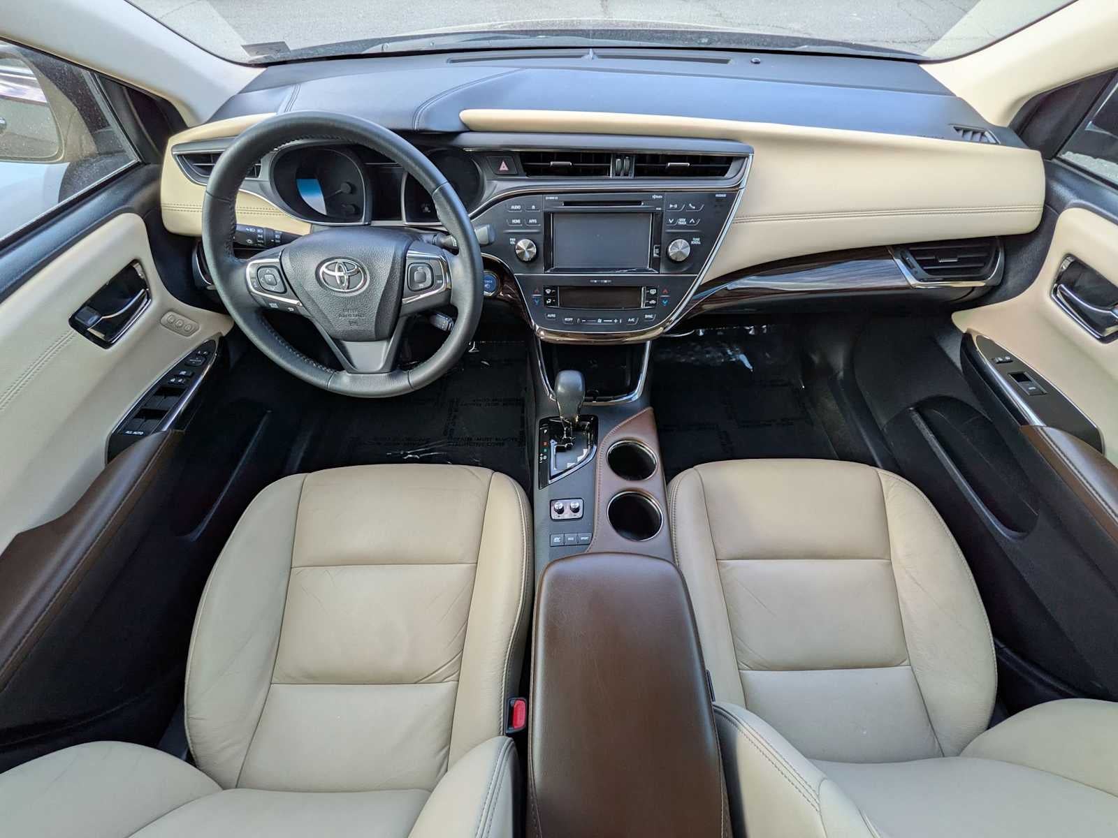 Toyota Avalon Hybrid XLE Touring 2015