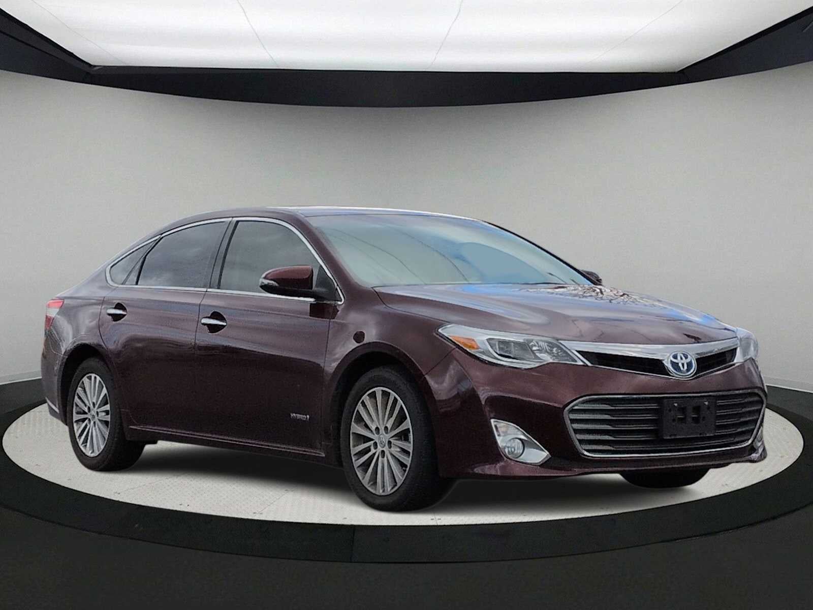 Toyota Avalon Hybrid XLE Touring 2015