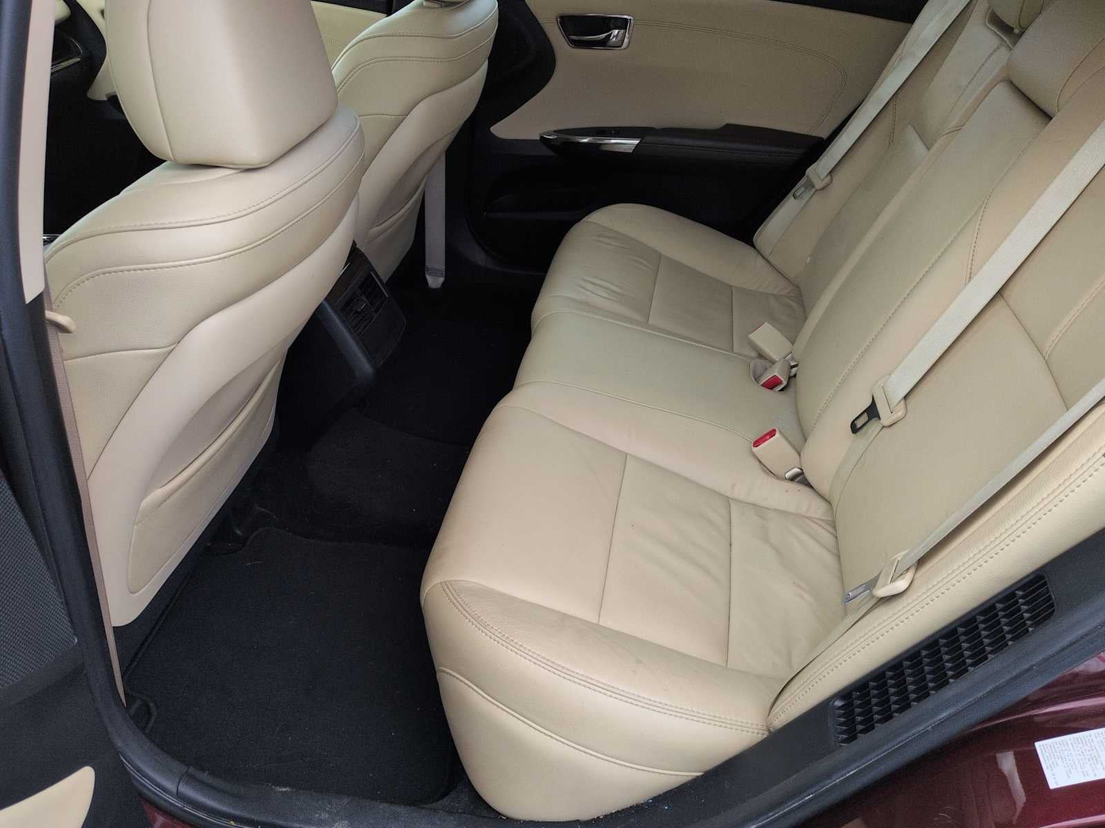 Toyota Avalon Hybrid XLE Touring 2015