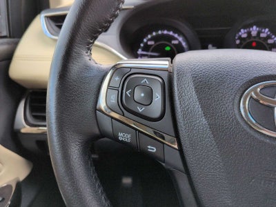 Toyota Avalon Hybrid XLE Touring 2015