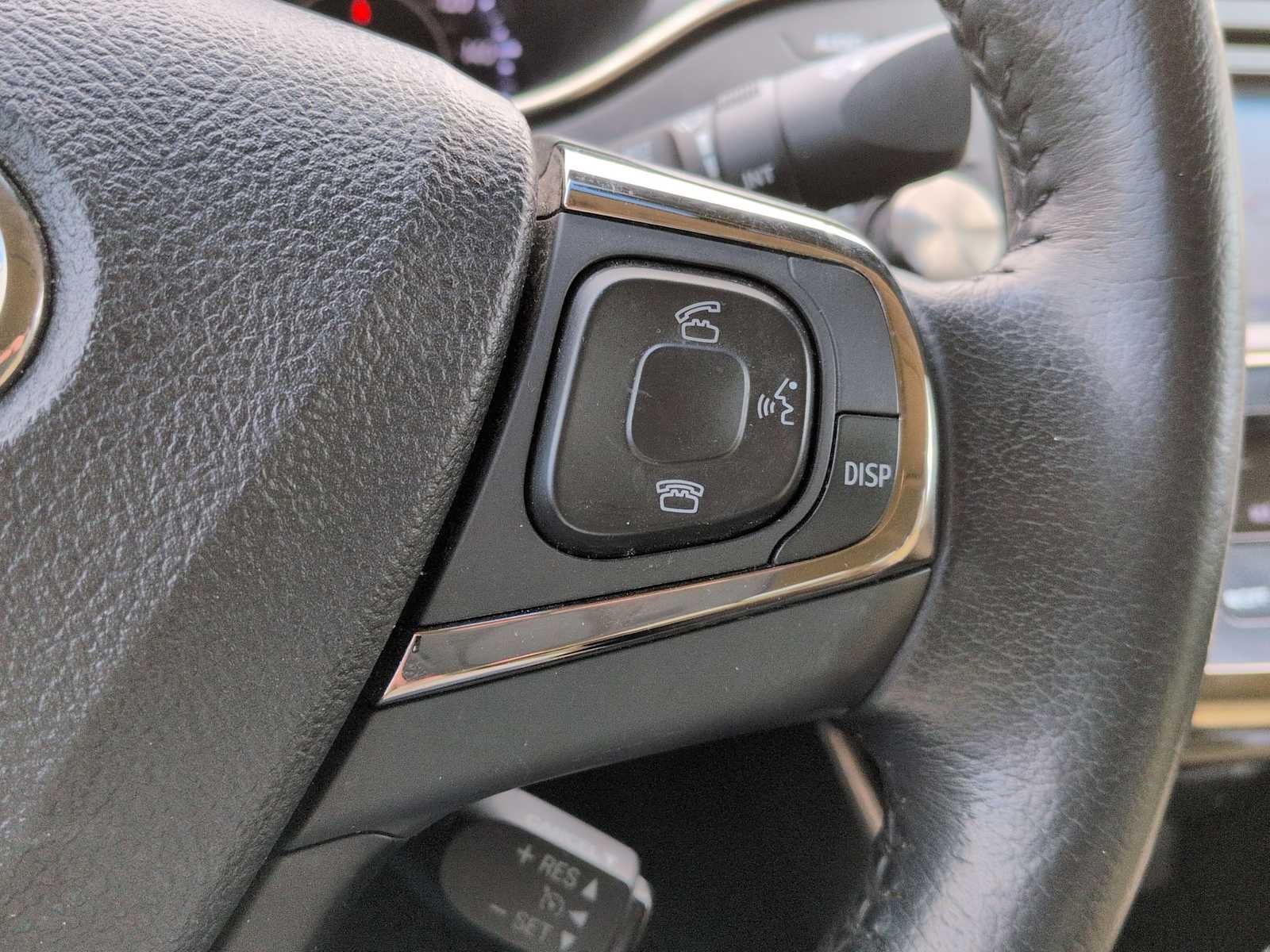 Toyota Avalon Hybrid XLE Touring 2015