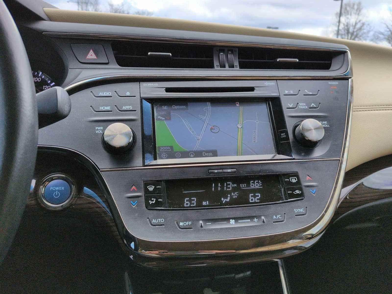 Toyota Avalon Hybrid XLE Touring 2015