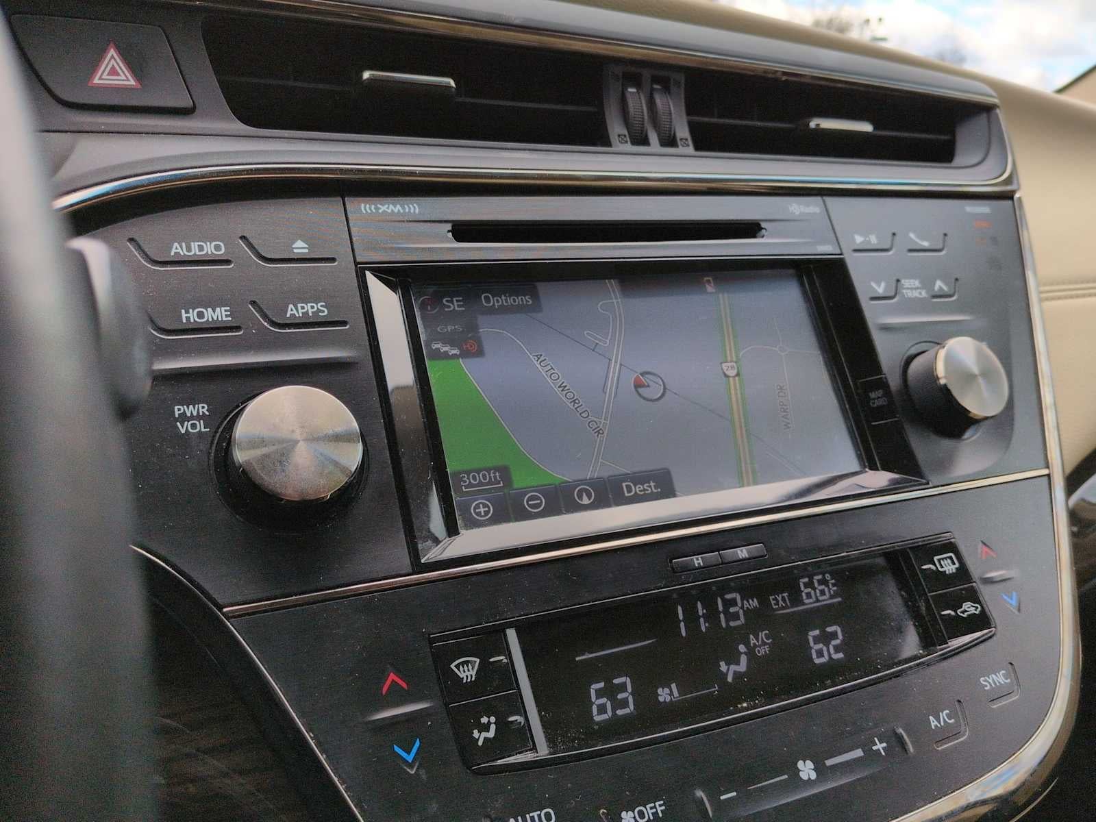 Toyota Avalon Hybrid XLE Touring 2015