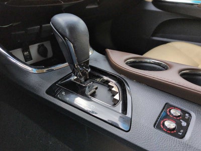 Toyota Avalon Hybrid XLE Touring 2015