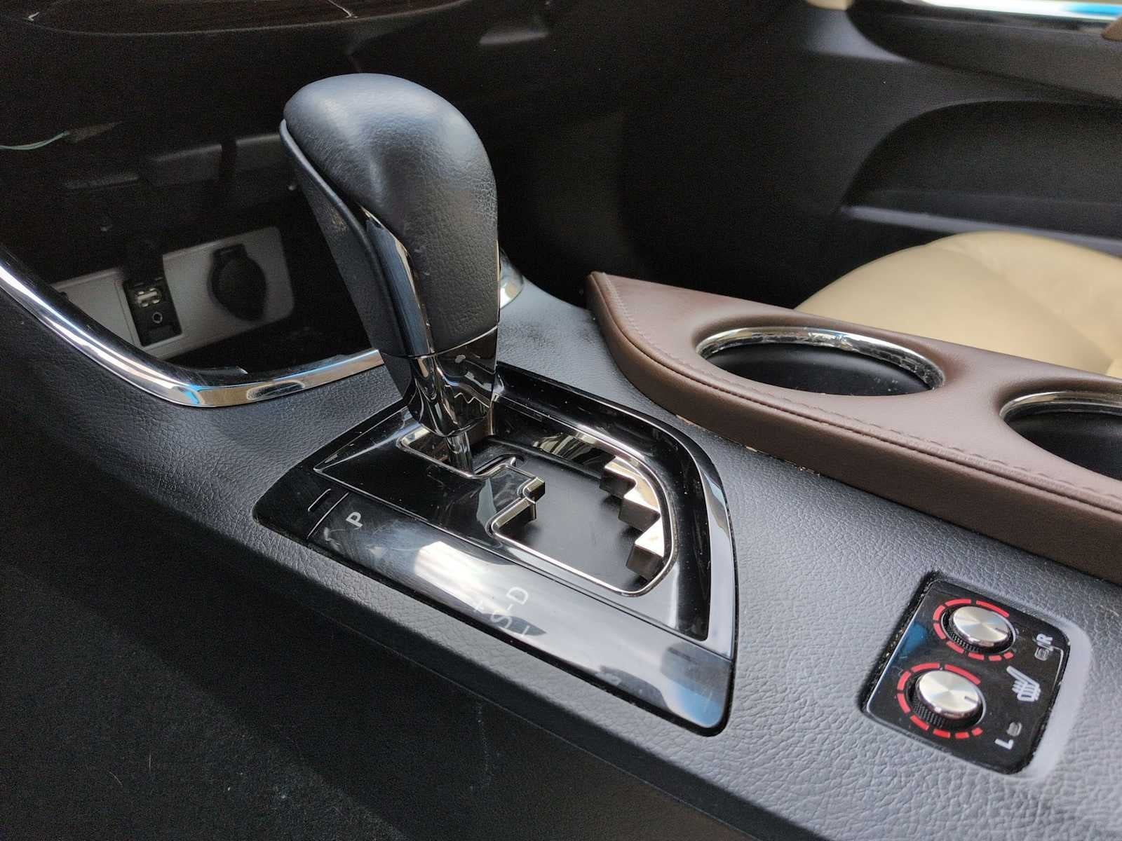 Toyota Avalon Hybrid XLE Touring 2015