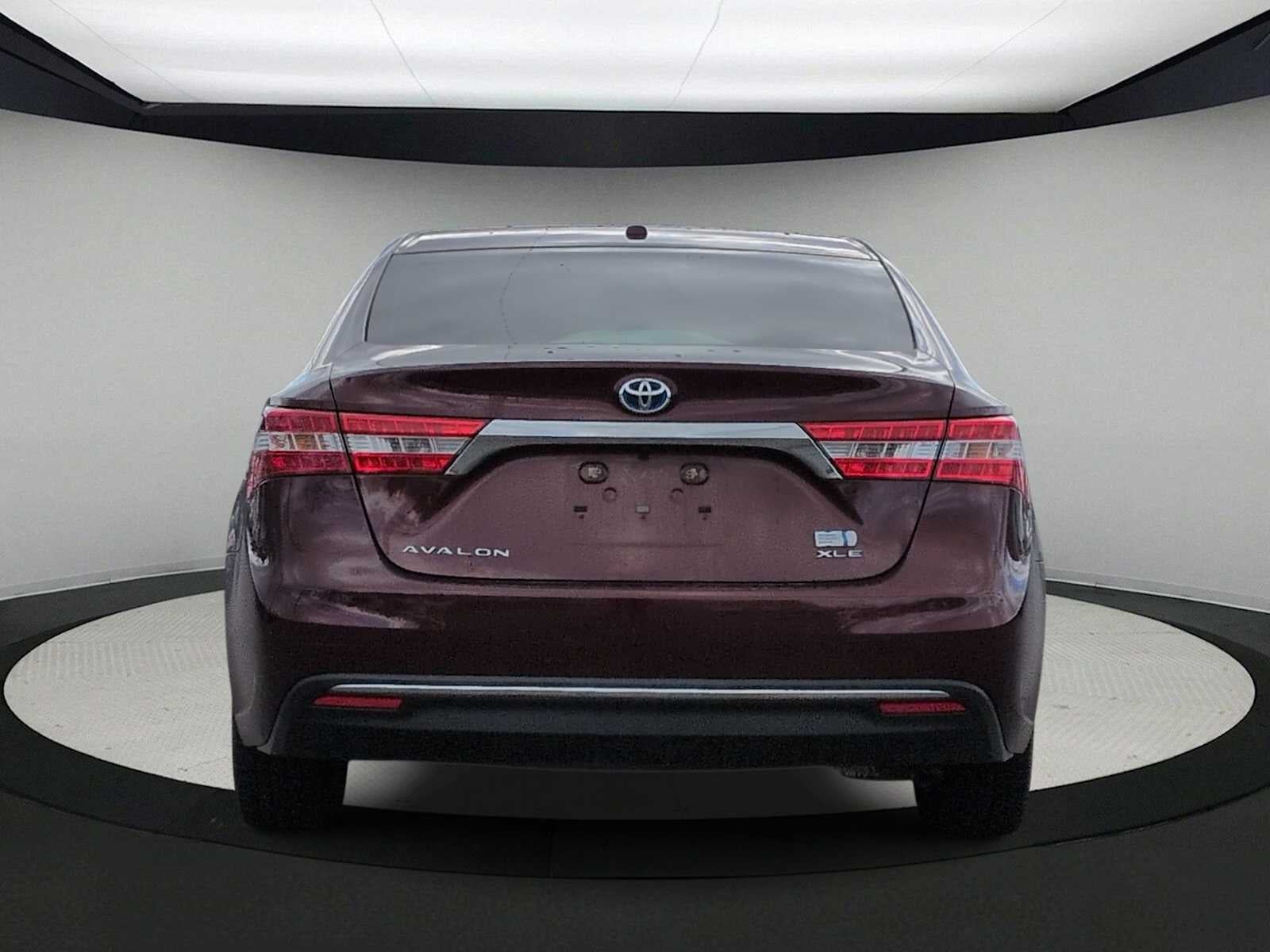 Toyota Avalon Hybrid XLE Touring 2015