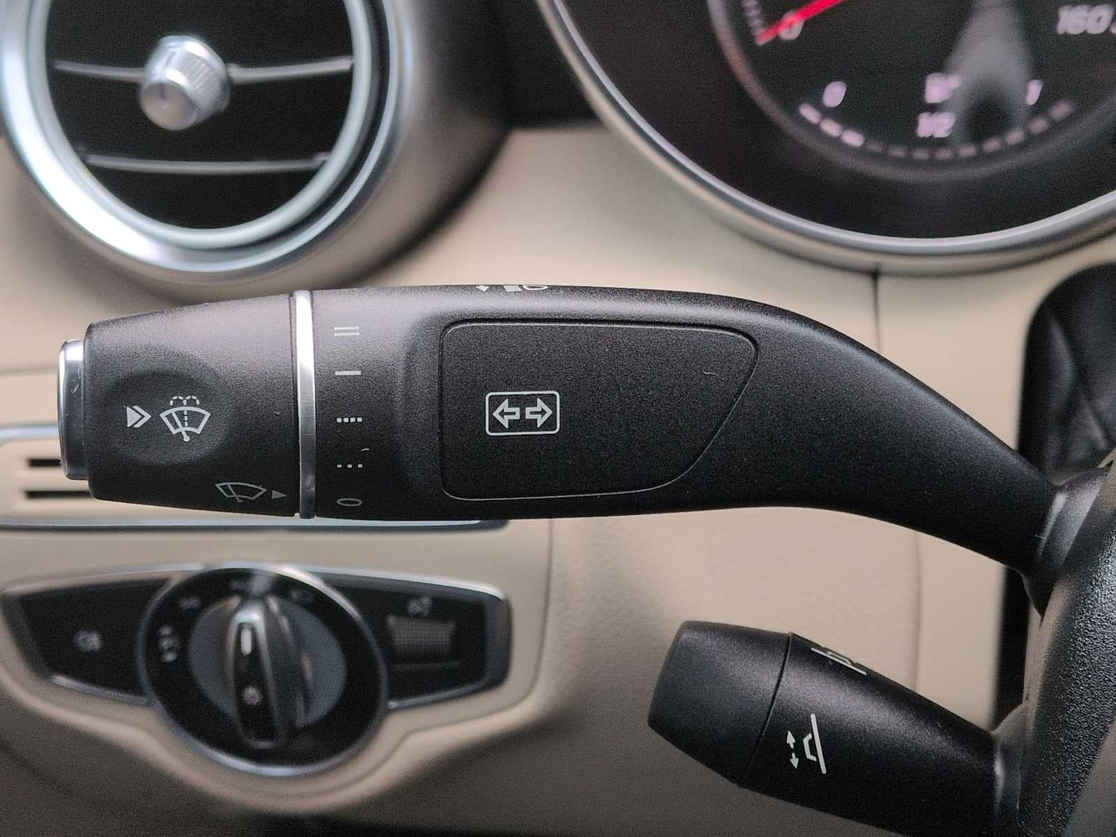 Mercedes-Benz Clase C C 300 2015