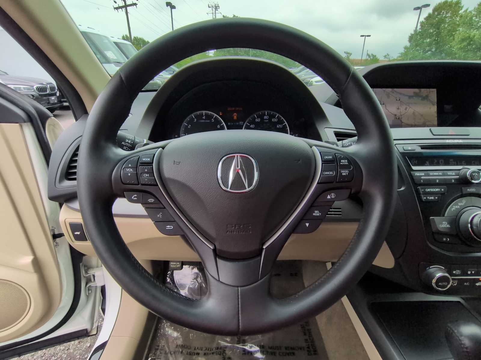 Acura RDX 2013 con paquete tecnológico