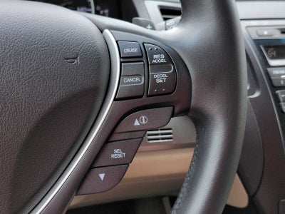 Acura RDX 2013 con paquete tecnológico