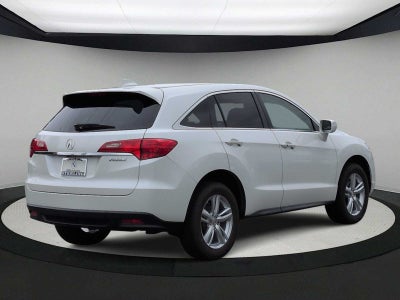Acura RDX 2013 con paquete tecnológico
