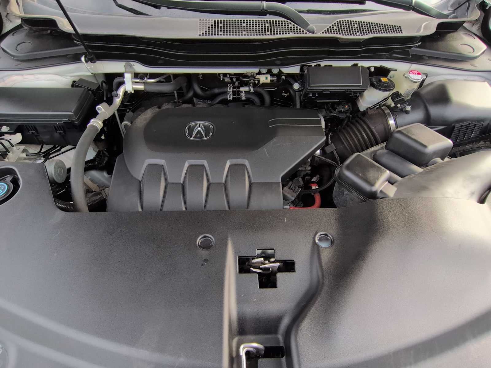 Acura MDX Sport Hybrid 2019 con paquete tecnológico