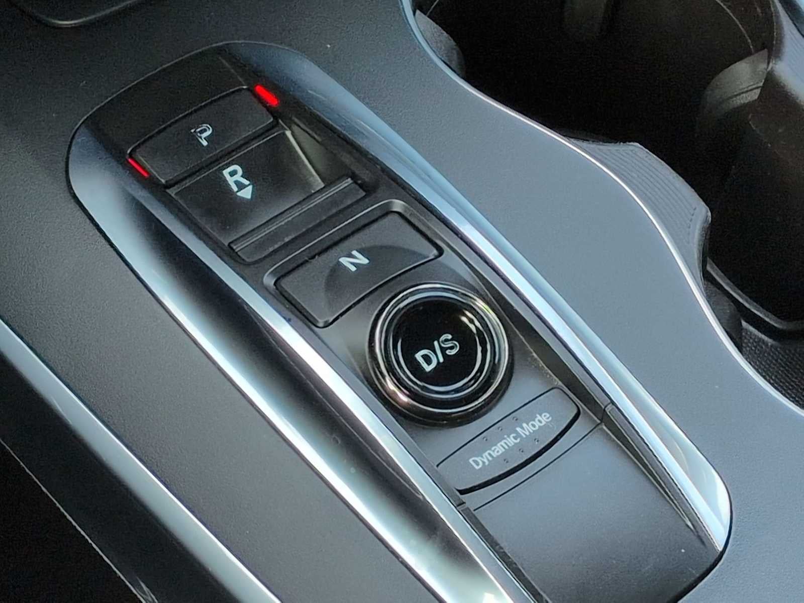 Acura MDX Sport Hybrid 2019 con paquete tecnológico