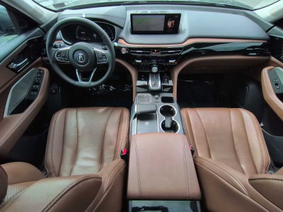 Acura MDX 2023 con paquete tecnológico