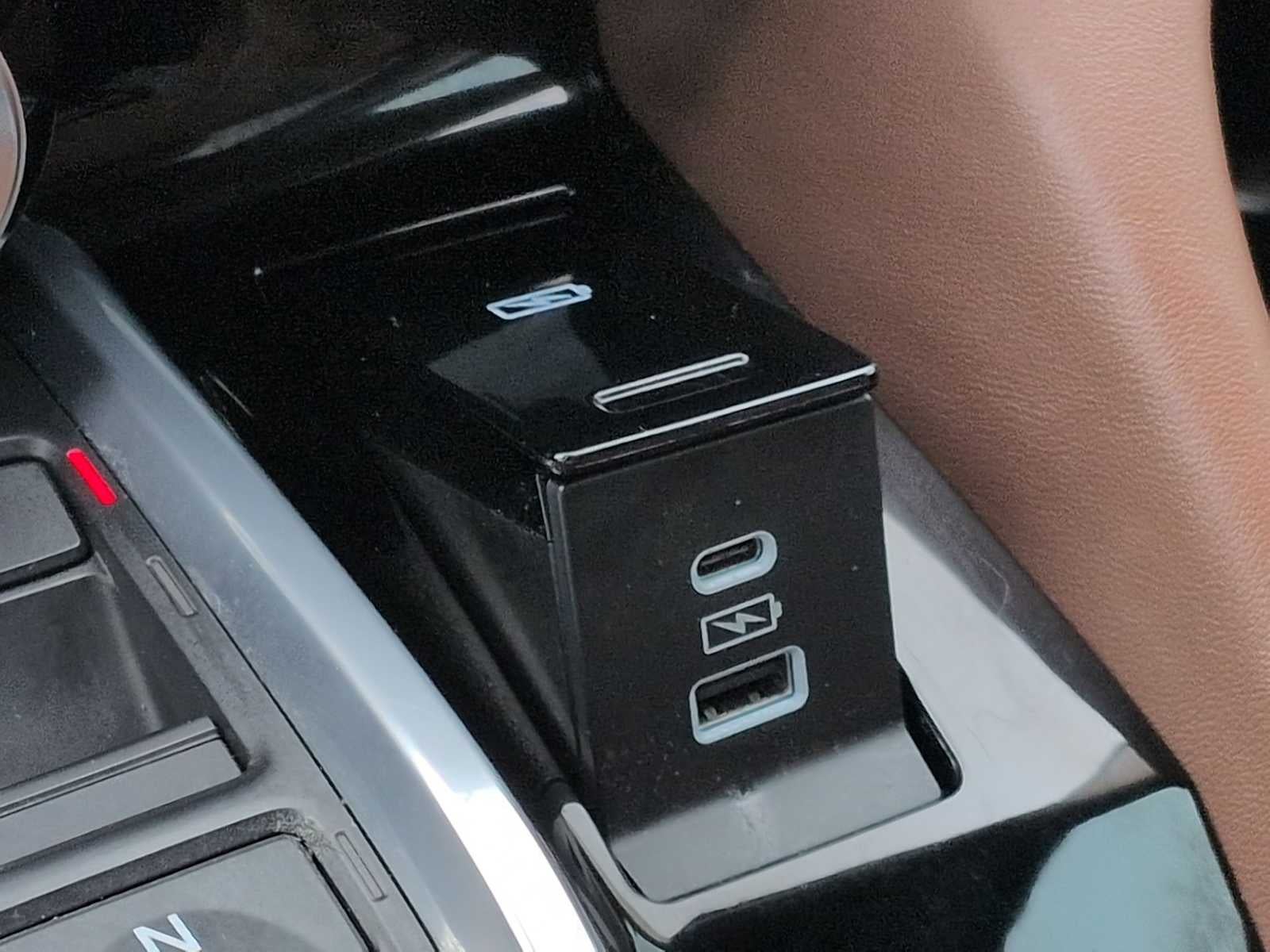 Acura MDX 2023 con paquete tecnológico