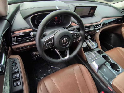 Acura MDX 2023 con paquete tecnológico