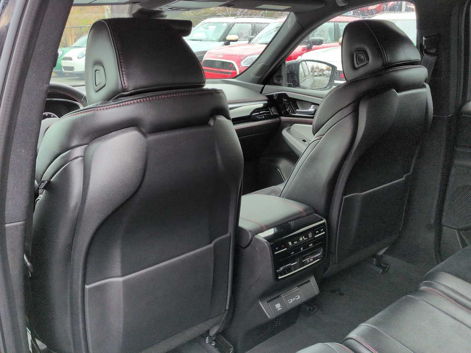 2024 Acura MDX con Paquete A-Spec