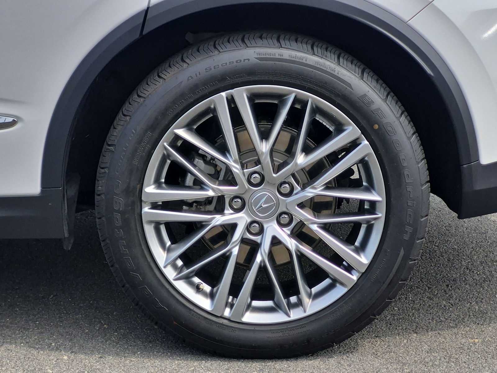 2023 Acura MDX con Paquete Avanzado