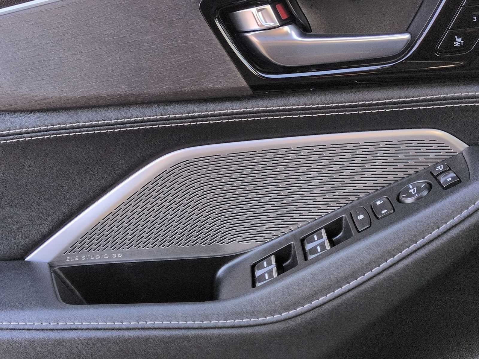 Acura MDX 2024 con paquete Advance