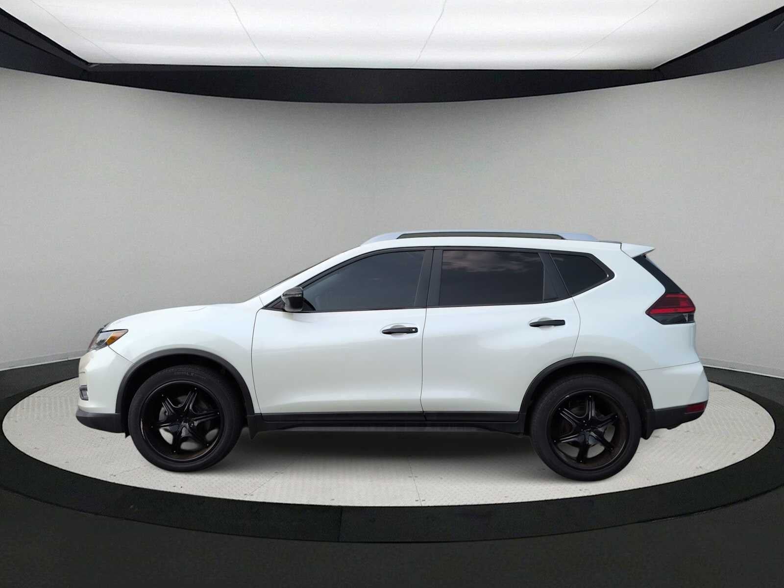 Nissan Rogue SV 2017