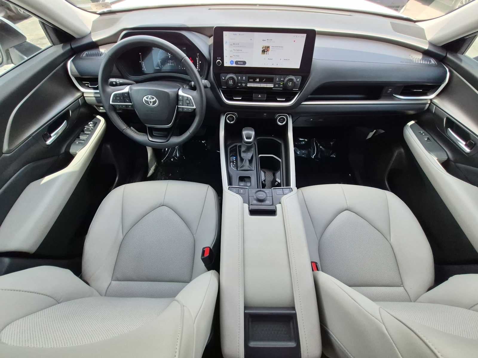 Toyota Grand Highlander XLE 2025