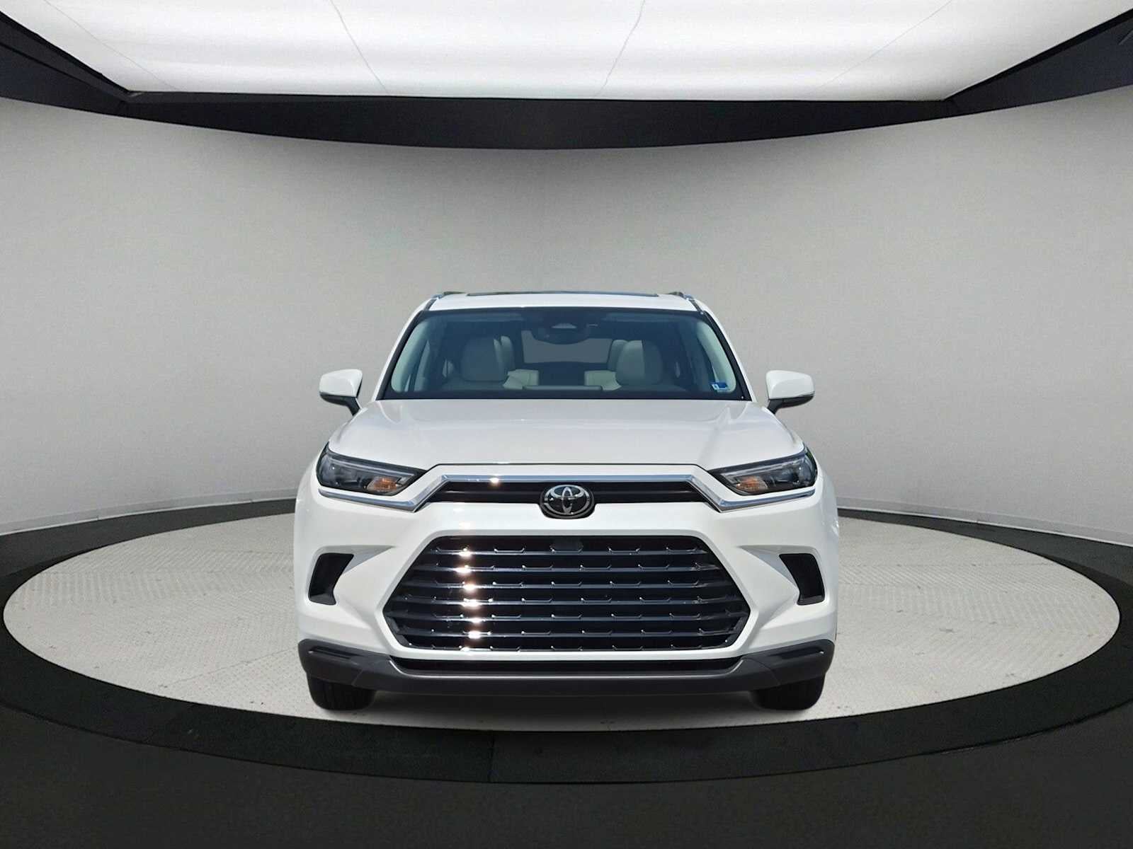 Toyota Grand Highlander XLE 2025